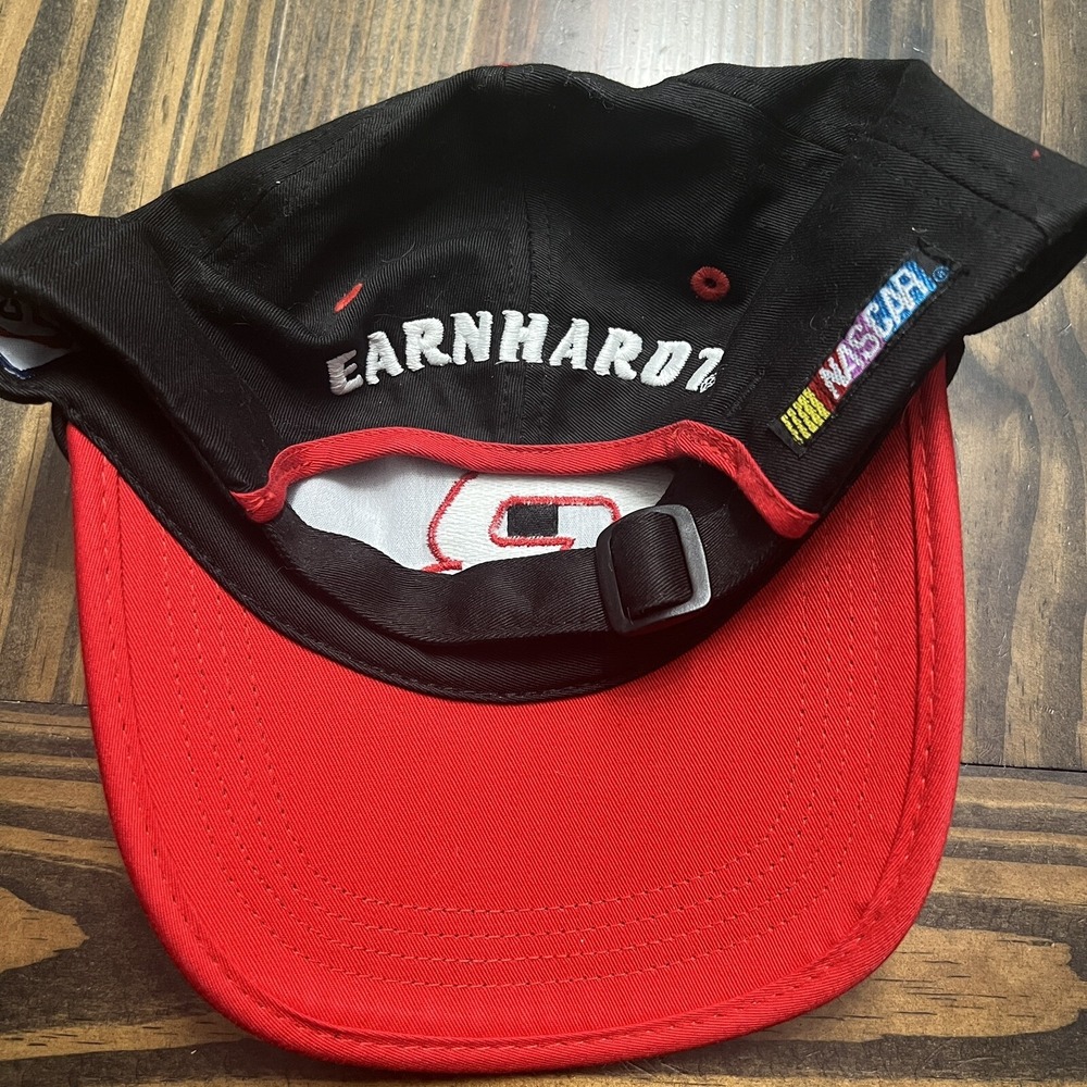DALE EARNHARDT #3 VINTAGE ADJUSTABLE STRAP BASEBALL HAT/CAP, BLACK/RED, NASCAR - Picture 2 of 5